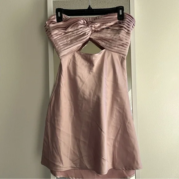 Princess Polly Shellie Strapless Back Cut Out Mini Satin Pink Dress Size 12 NWT - Picture 6 of 10